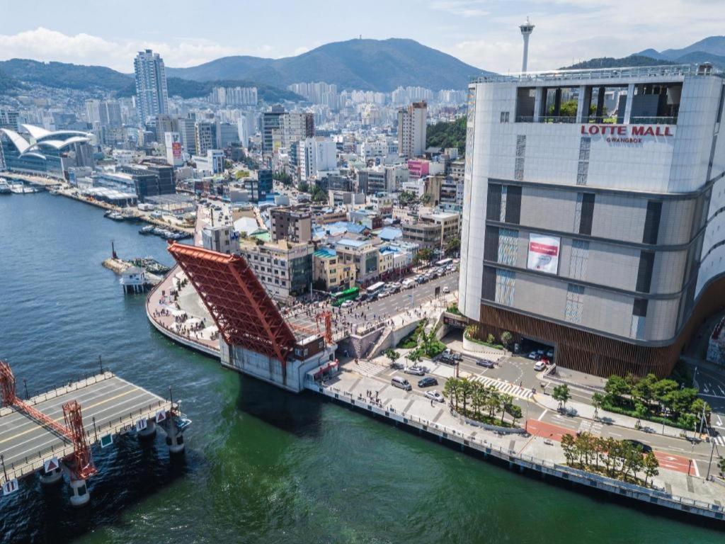 Grance Hotel Busan Exterior photo